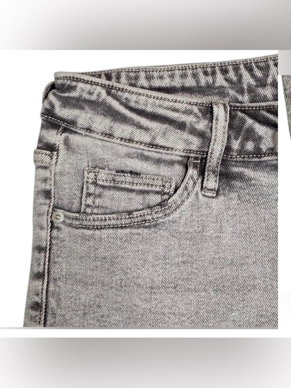 Ava & Viv Plus 18W Gray Acid Wash Bermuda Denim Shorts Raw Hem High Rise - Picture 4 of 7